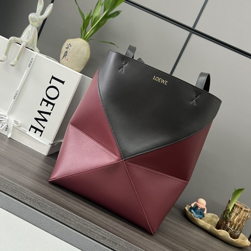 l*ew* shopping bags